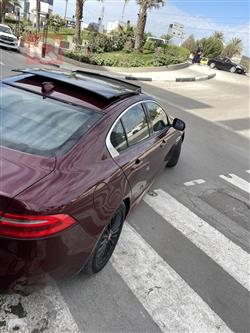 جاكوار XE